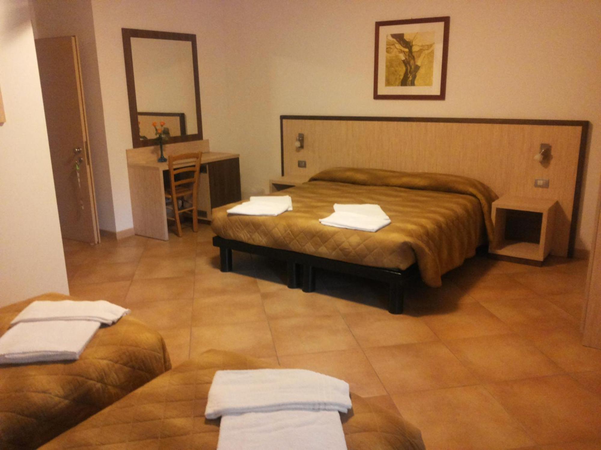Agritur Arcosole B&B Camping Pokój zdjęcie